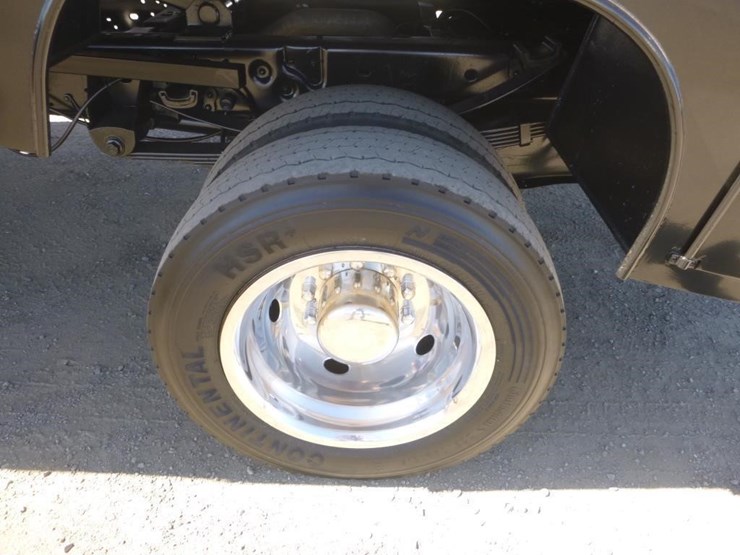 2015-ford-f450-image-19