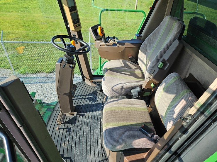 2009-john-deere-9770-sts-image-9