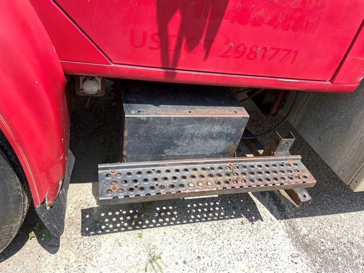 #1012-•-1993-international-dump-truck-(has-wi-title)-image-27