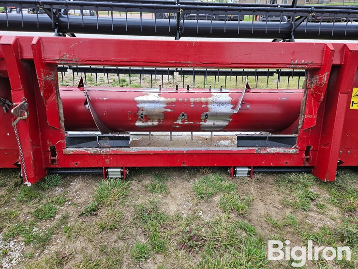 2012-case-ih-3020-image-14