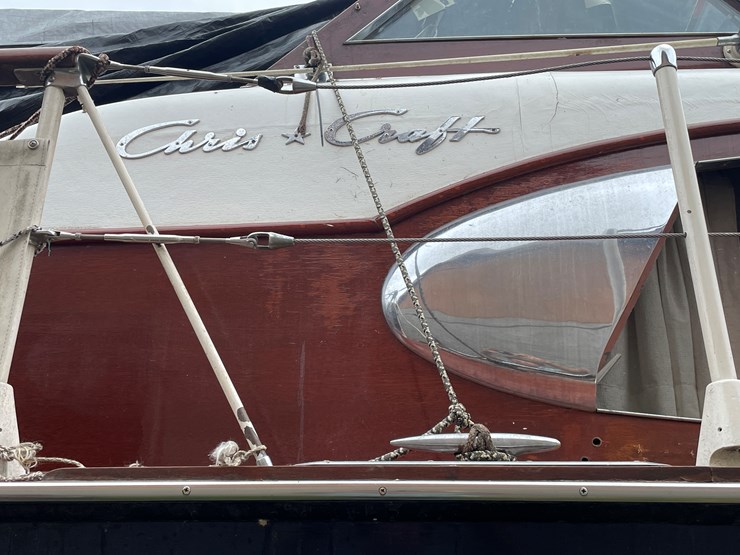 #1069-•-1957-chris-craft-bull-nose-constellation-(onalaska,-wi)-image-79