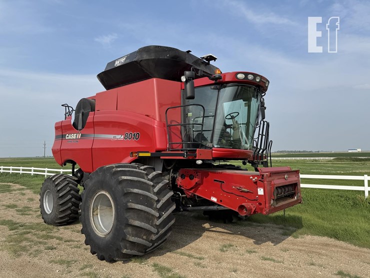 2008-case-ih-8010-image-11