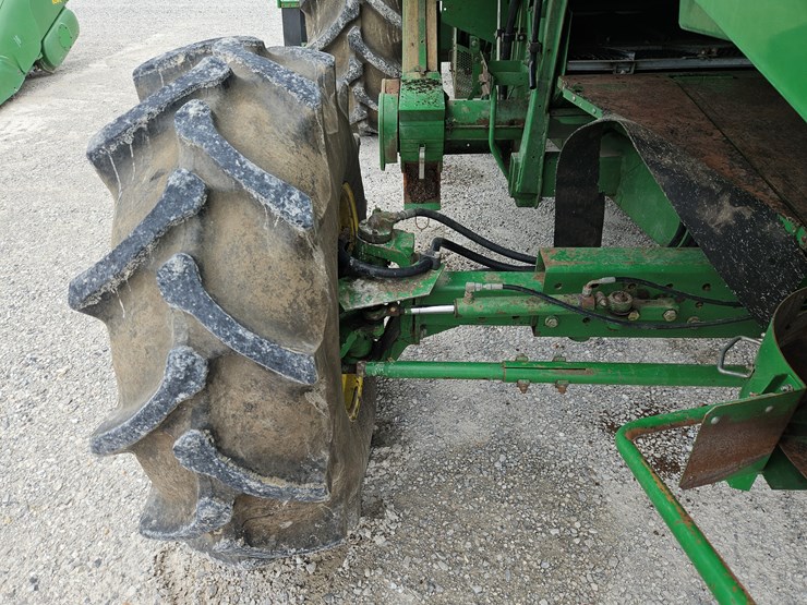 1996-john-deere-9600-image-17