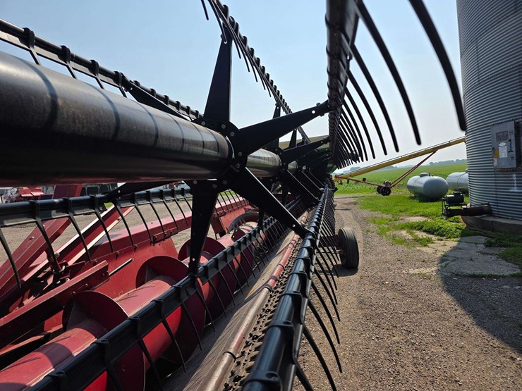 ih-model-1020-bean-head,-25’-wide,-bolt-on-sections,-comes-with-4-wheel-header-trailer,-9.5l-14-tire-image-9