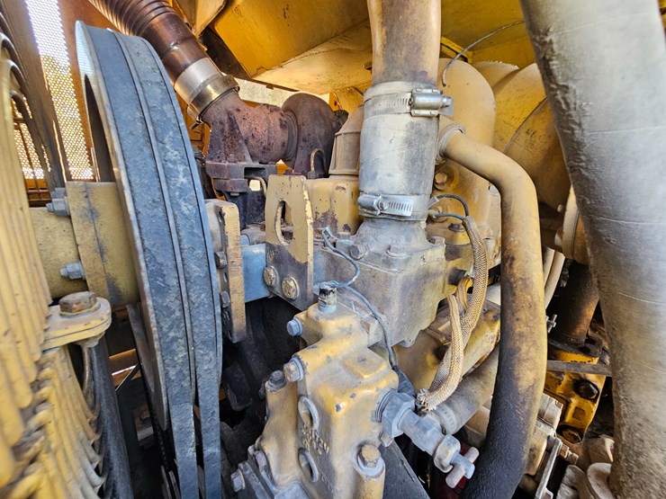 caterpillar-963-image-51