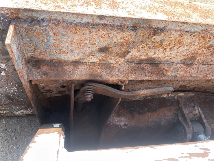 bobcat-753-image-13