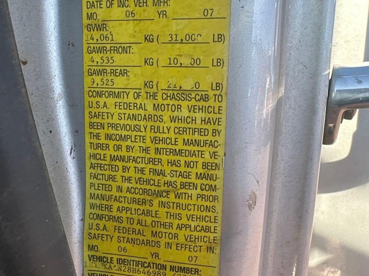 2008-international-durastar-4400-image-19