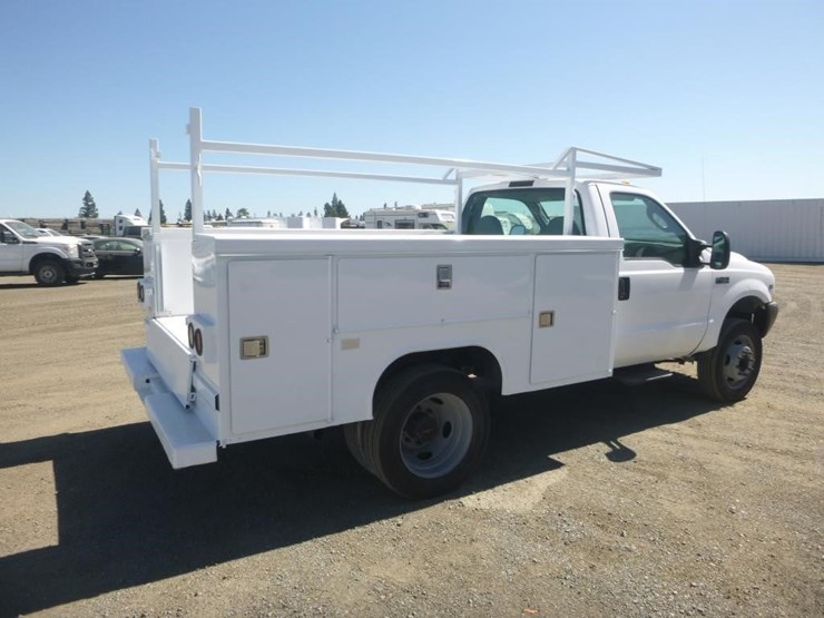 2004-ford-f450-image-3