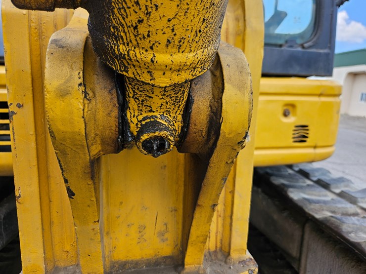 2018-komatsu-pc55mr-image-79