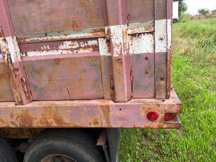 #1028-•-1974-16'-dump-box-goose-neck-trailer-(no-title)-image-22