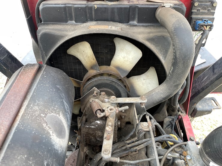 #1075-•-toro-lawn-mower-image-48