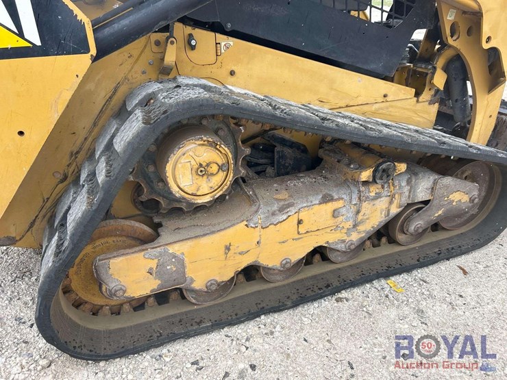 2017-caterpillar-259d-image-22