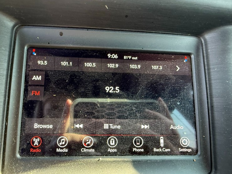 #26458-•-2018-dodge-charger-sedan-2c3cdxat6jh212440-image-32