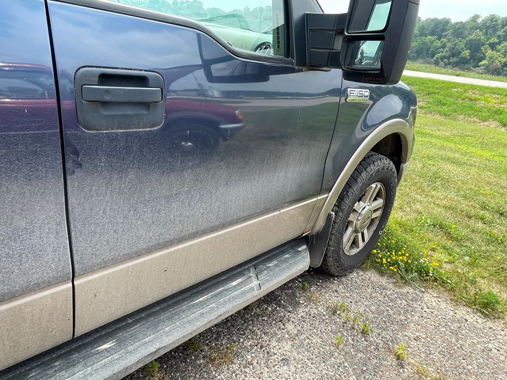 #1037-•-2005-ford-lariat-crew-cab-4x4-(has-wi-title)-image-20