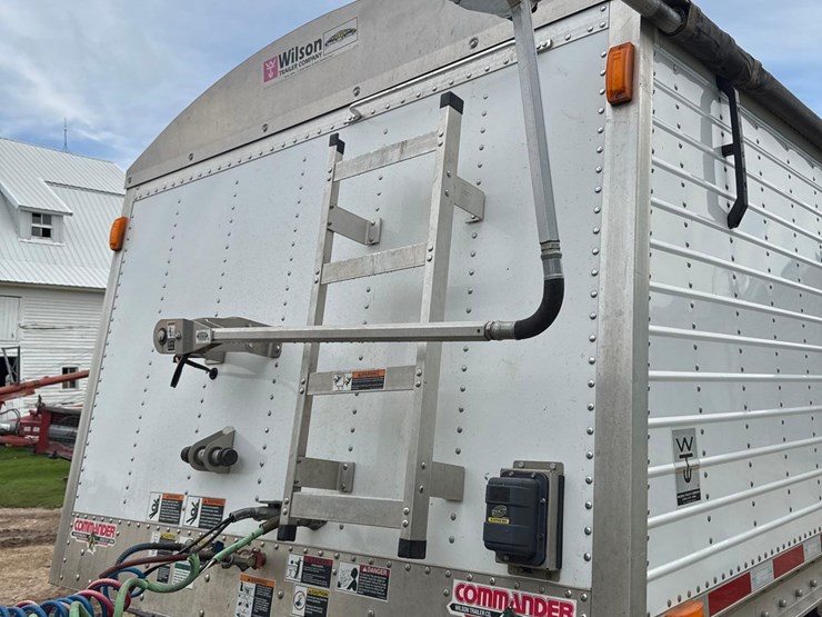 2011-wilson-grain-trailer-image-5