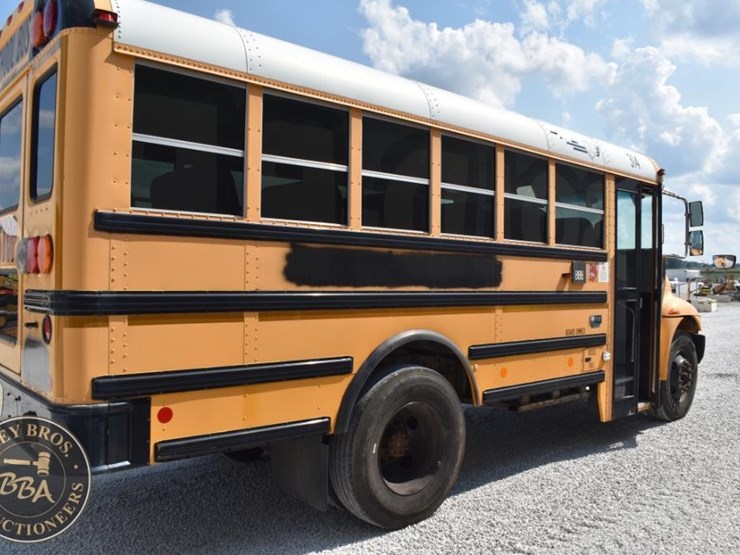 2012-ic-bus-ce-image-18