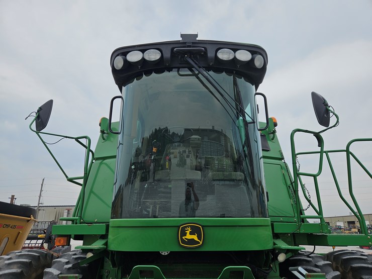 2010-john-deere-2010-image-4