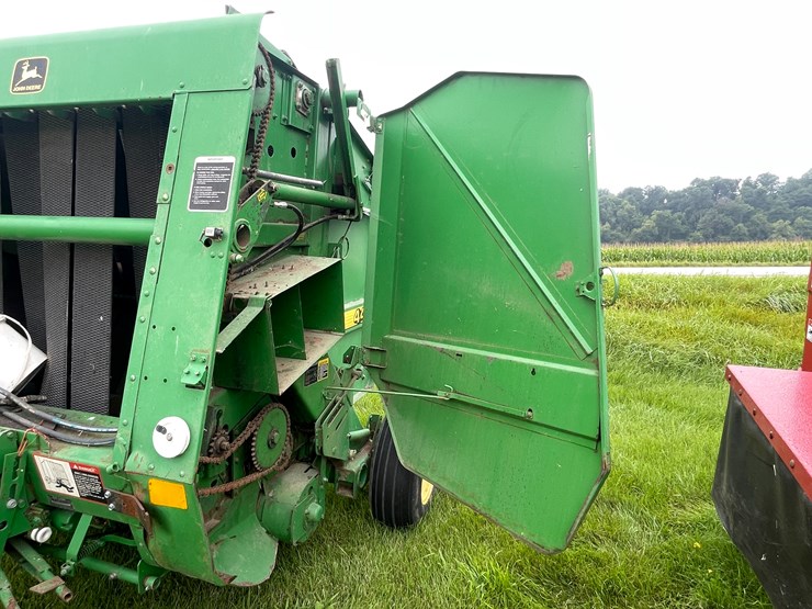 john-deere-446-image-40