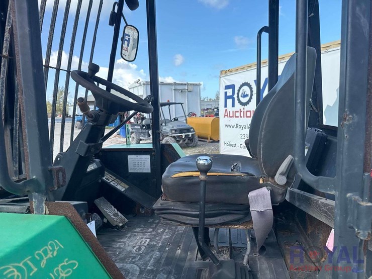 2015-jcb-930-image-12
