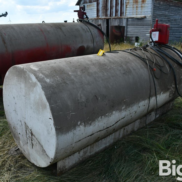 1000-Gal Fuel Tank
