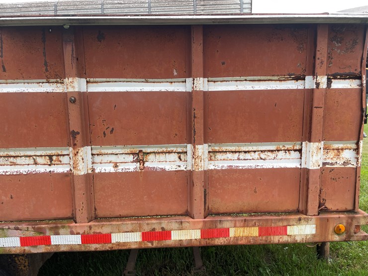 #1028-•-1974-16'-dump-box-goose-neck-trailer-(no-title)-image-14