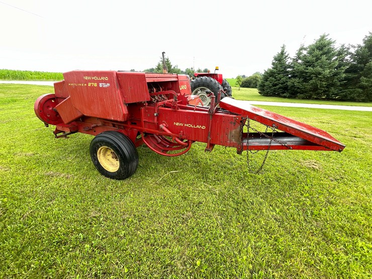 new-holland-276-image-3