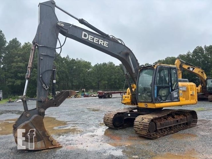 2014-deere-160g-lc-image-1