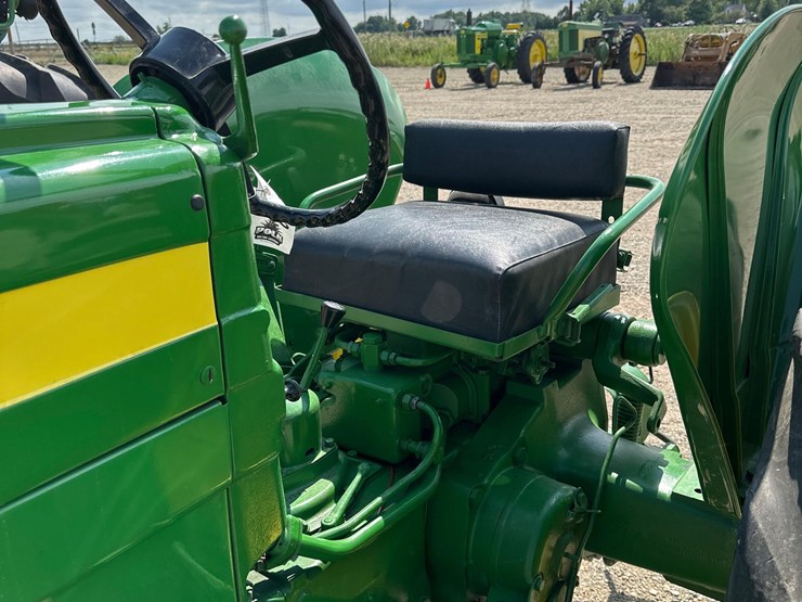 john-deere-420-image-7