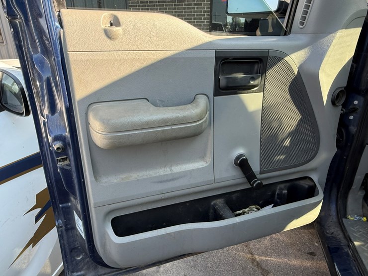 2014-ford-f150-image-11