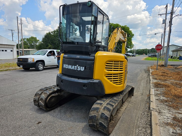 2018-komatsu-pc55mr-image-16