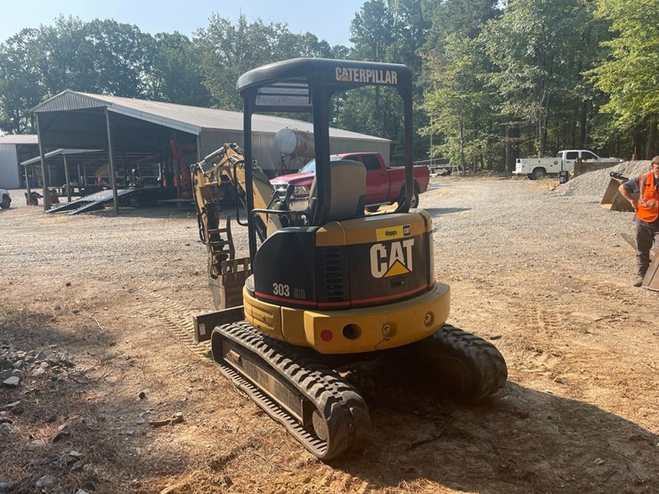 caterpillar-303cr-image-4