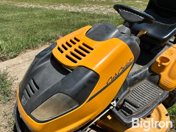 2007-cub-cadet-i1050-image-18
