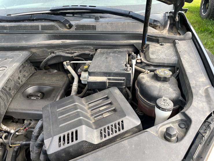#1041-•-2014-chevy-equinox-awd-(has-wi-title)-image-99
