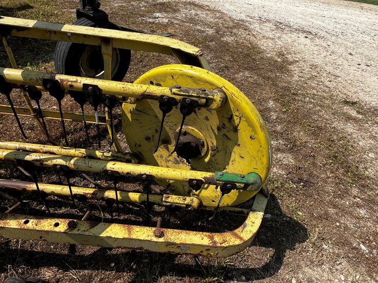 john-deere-660-image-5