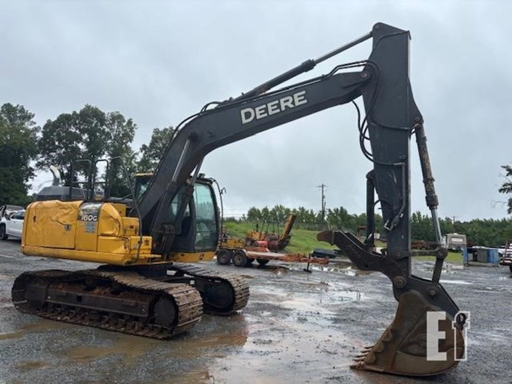 2014-deere-160g-lc-image-5