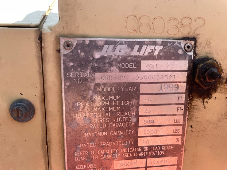 #1004-•-jlg-40h-manlift-image-49