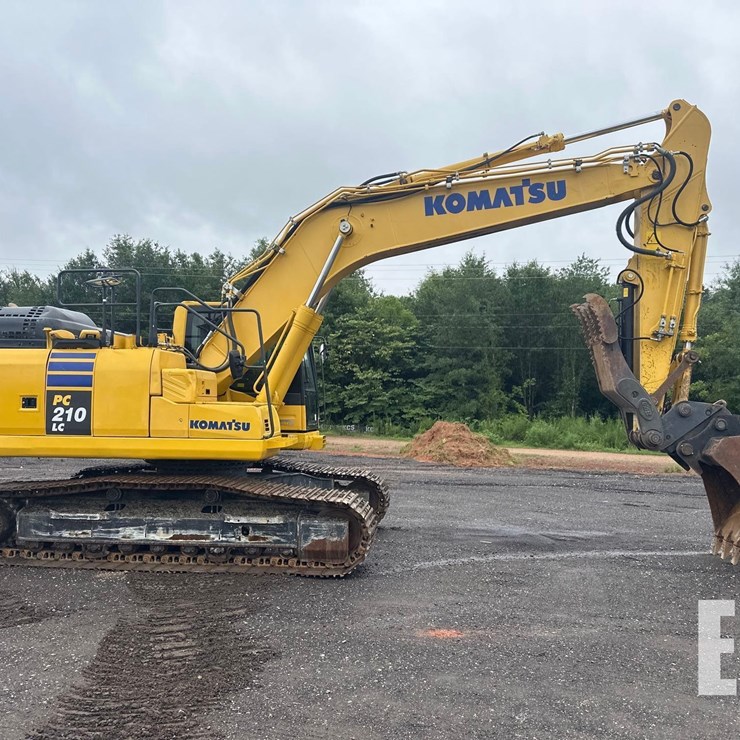 2021 KOMATSU PC210 LC-11