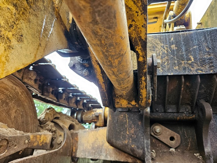 1984-caterpillar-973-image-61