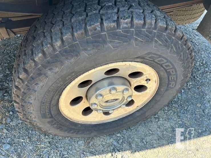 2006-ford-f350-sd-image-26