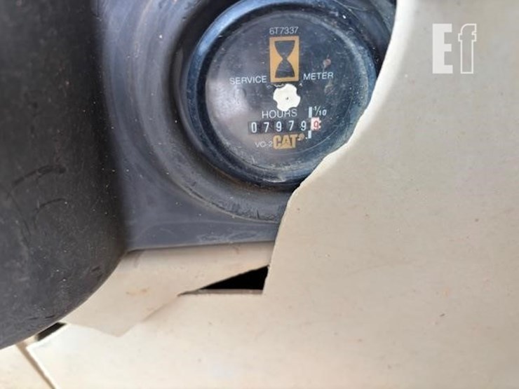 2002-caterpillar-320c-image-6