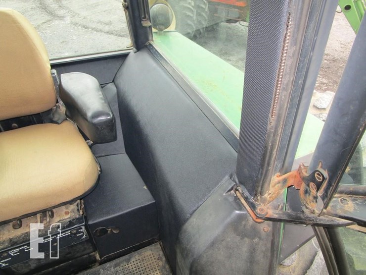 john-deere-4440-image-16