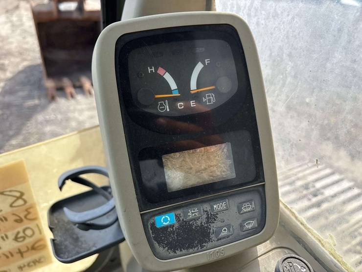 2005-kobelco-135sr-image-14