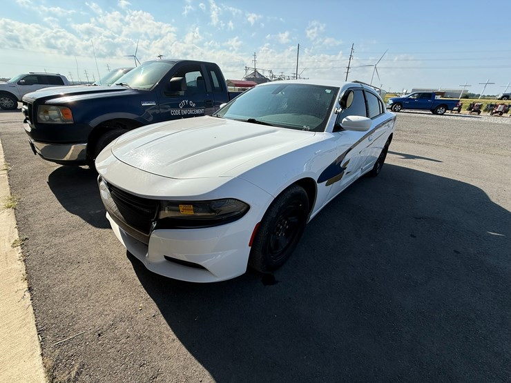 #26458-•-2018-dodge-charger-sedan-2c3cdxat6jh212440-image-1