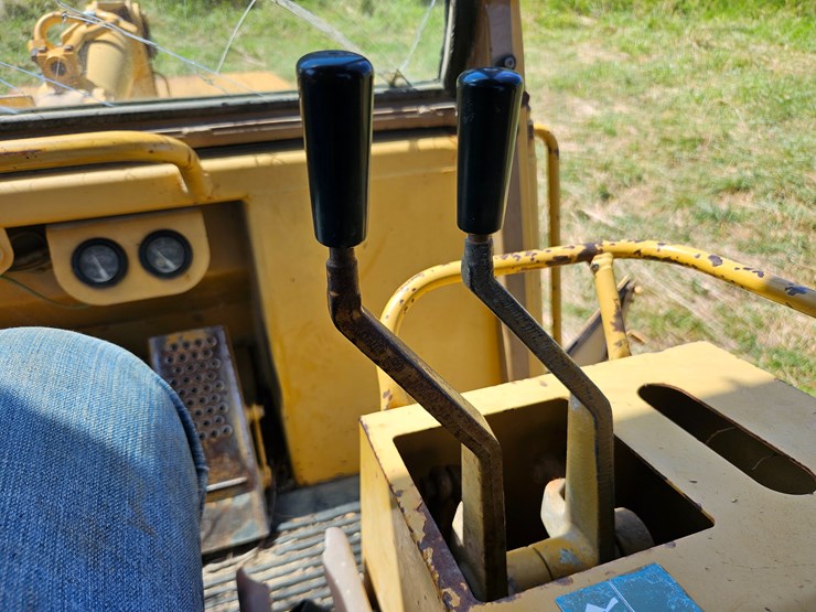 caterpillar-963-image-81