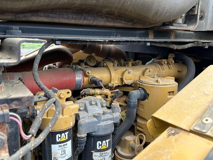 2020-caterpillar-962m-image-40