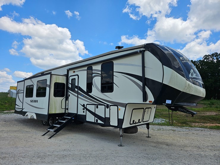 #20735-•-2017-forest-river-sierra-camper-image-166