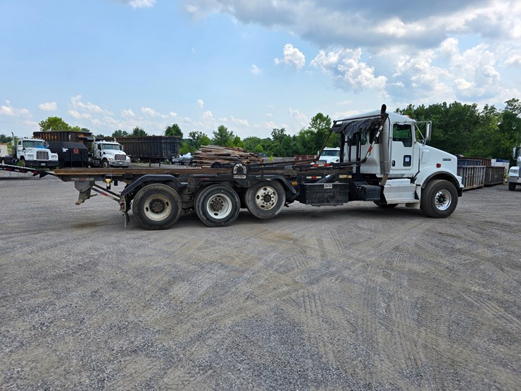 2012-kenworth-t800-image-45