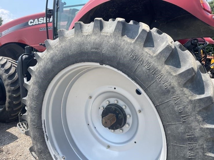 2012-case-ih-magnum-260-image-8