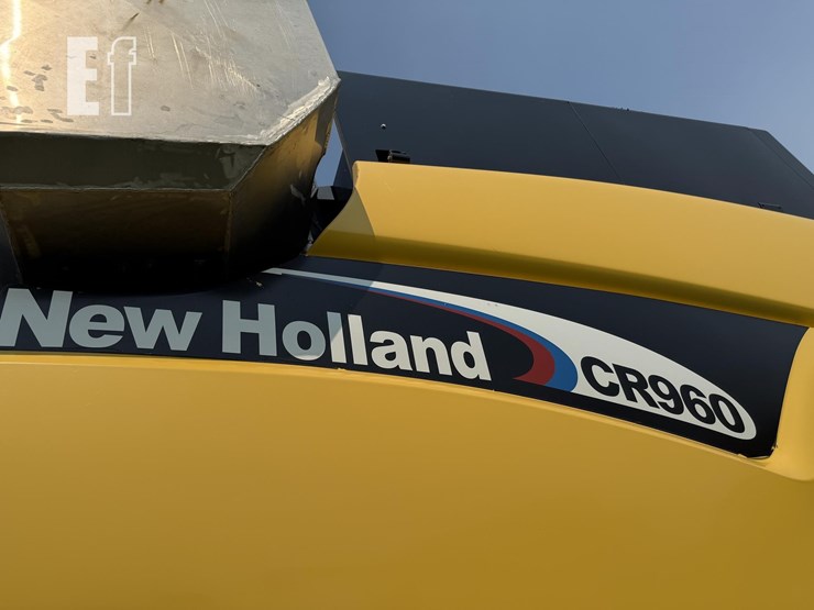 new-holland-cr960-image-59