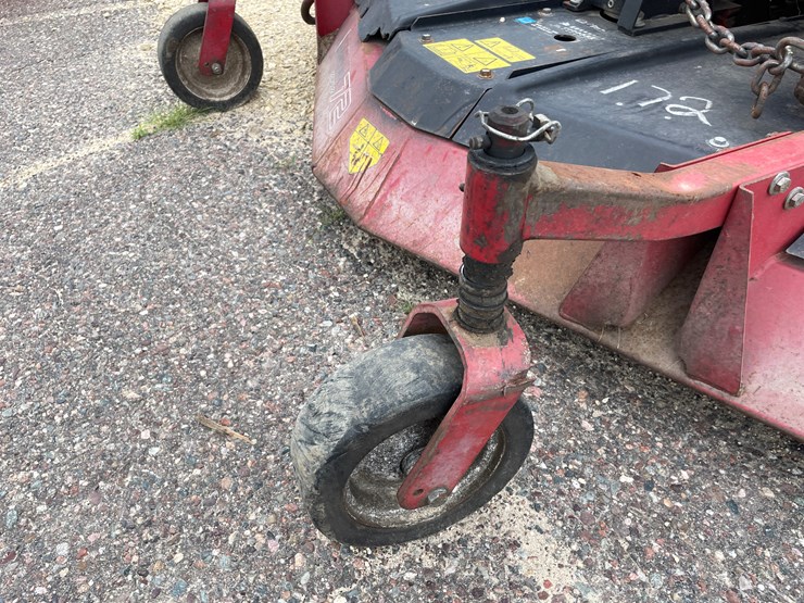 #1075-•-toro-lawn-mower-image-9
